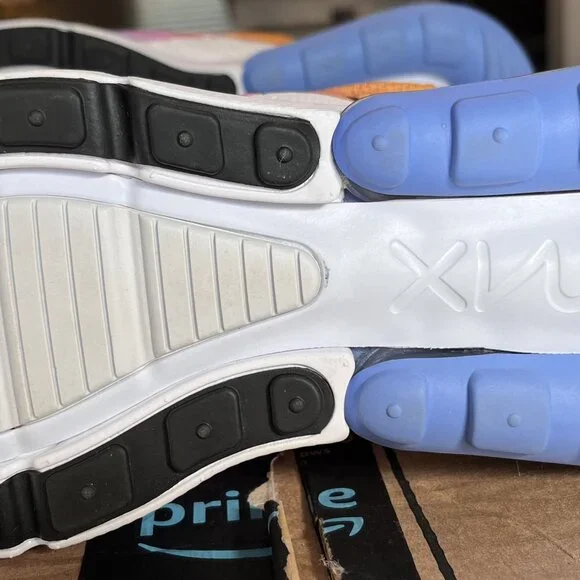 Nike Air Max 270 - Women's Size 8 - Summer Gradient - EUC - Picture 7 of 11